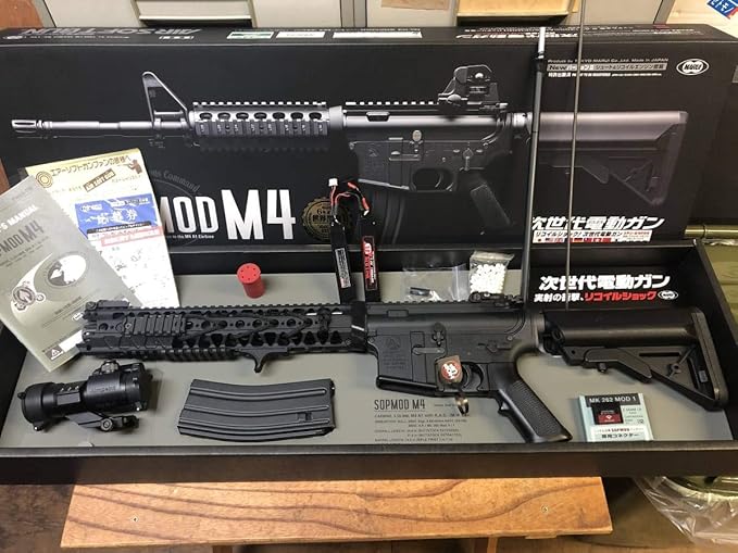 Amazon フィールド2回試射品東京マルイ Sopmod M4 次世代電動ガン Lvoaカスタム リポバッテリー付きダットサイト付きガンケース付き ライフル 通販