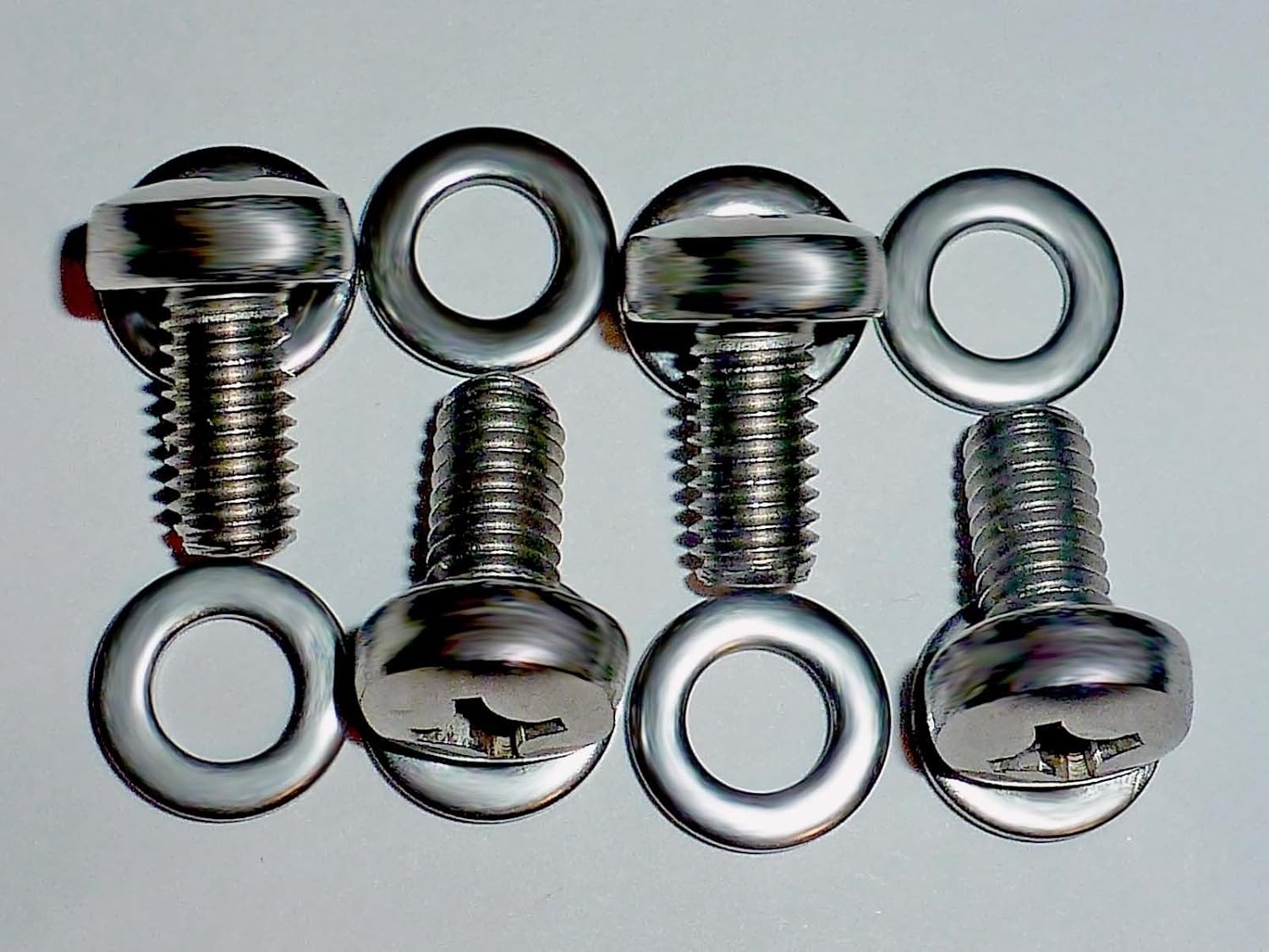 M6x10or12mm Short Bolts for 30" 40" TVs • Wall Mount