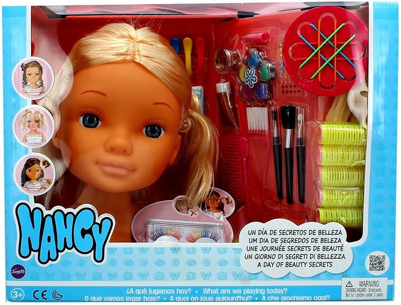 Un día de Secretos de Belleza Rubia, Busto de muñeca con el Pelo Largo para peinar y maquillar, con Accesorios de Belleza como peines, Brochas, Pestañas postizas o Pegatinas, Colores Surtidos — foto 1 de 6