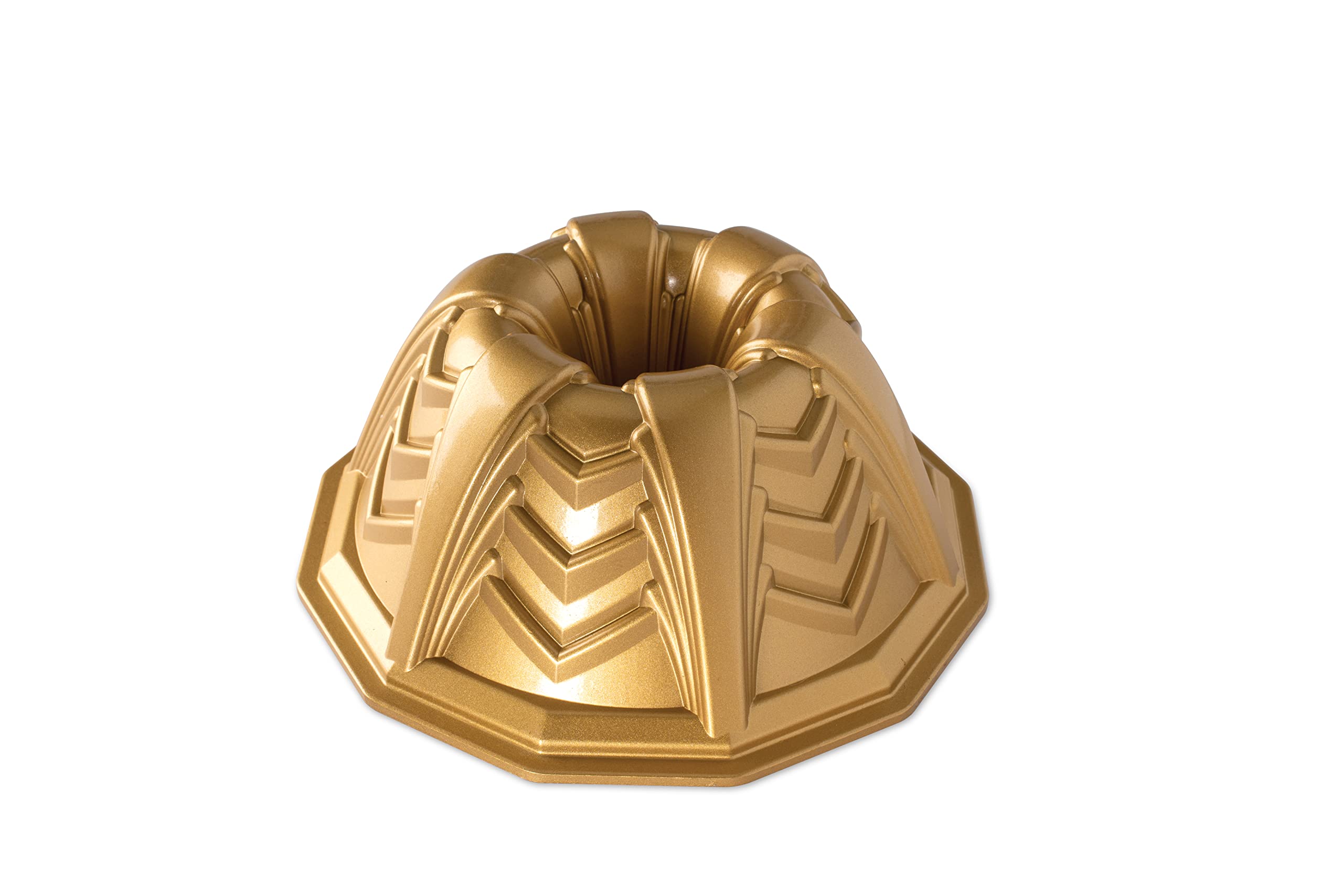 Nordic Ware Marquee Bundt Pan, Geometric Cast Aluminium Bundt Tin, Bundt Cake Tin with Art Deco Pattern, Premium Cake Mould Made in The USA, Colour: Gold 90577
