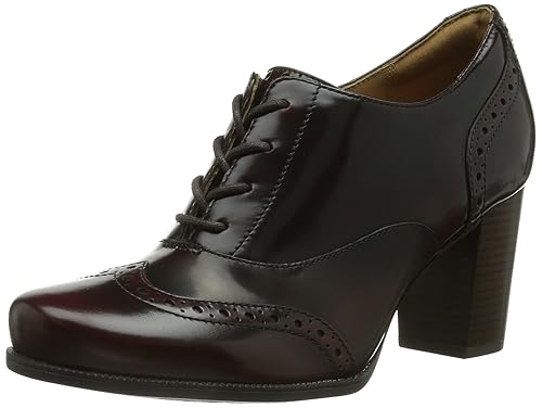 clarks burgundy pumps