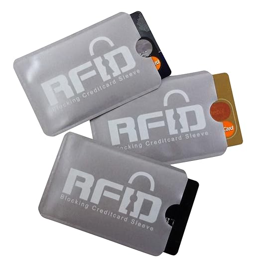 RFID con seguridad metálico tarjeta de crédito Mangas: Conjunto de 3 Los titulares de tarjetas; Ultrafino y diseño flexible que se adapta a todos los bolsillos