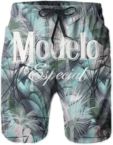 modelo swim trunks