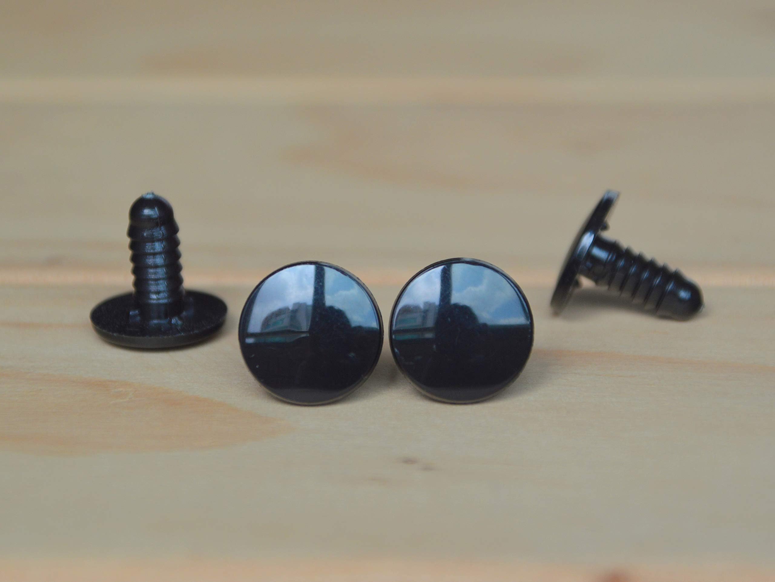 15mm Black Round Flat Eyes/Safety Eyes/Plastic Eyes - 20 Pairs