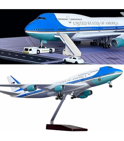 Amazon.com: 747-8F Desktop Display Airplane Large Model Scale 1