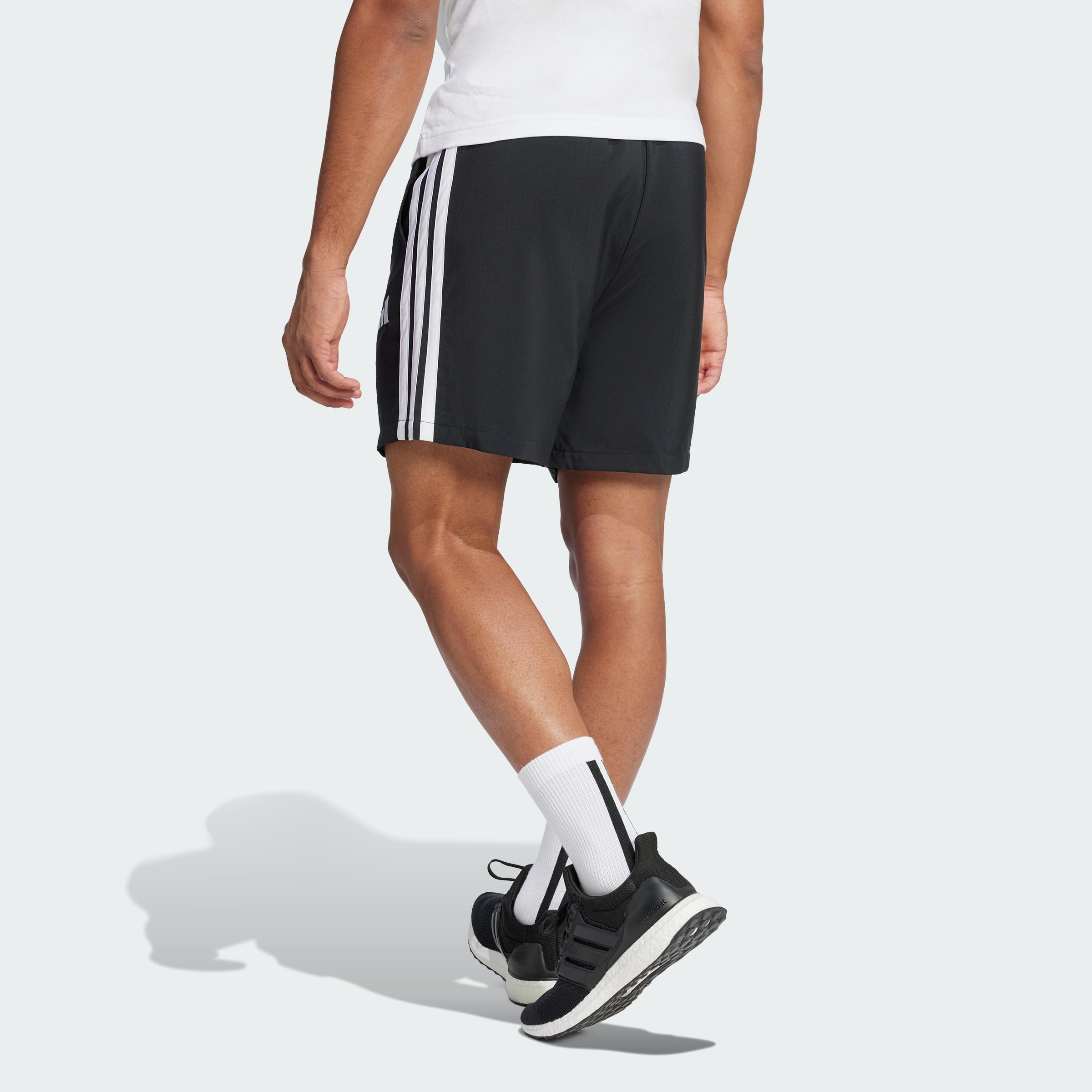 adidas Herren Essential Three Stripes Chelsea Short, Black/White, M 5