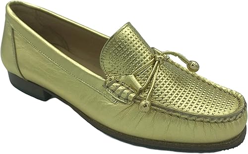 ladies moccasin style shoes