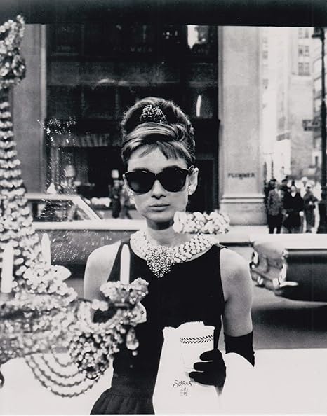Amazon Co Jp B直輸入 大きな写真 ティファニーで朝食を オードリー ヘップバーン Audrey Hepburn おもちゃ