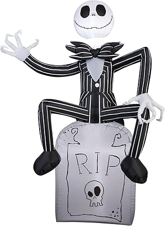 Amazon Com Gemmy Halloween Inflatable Outdoor Scarecrow A