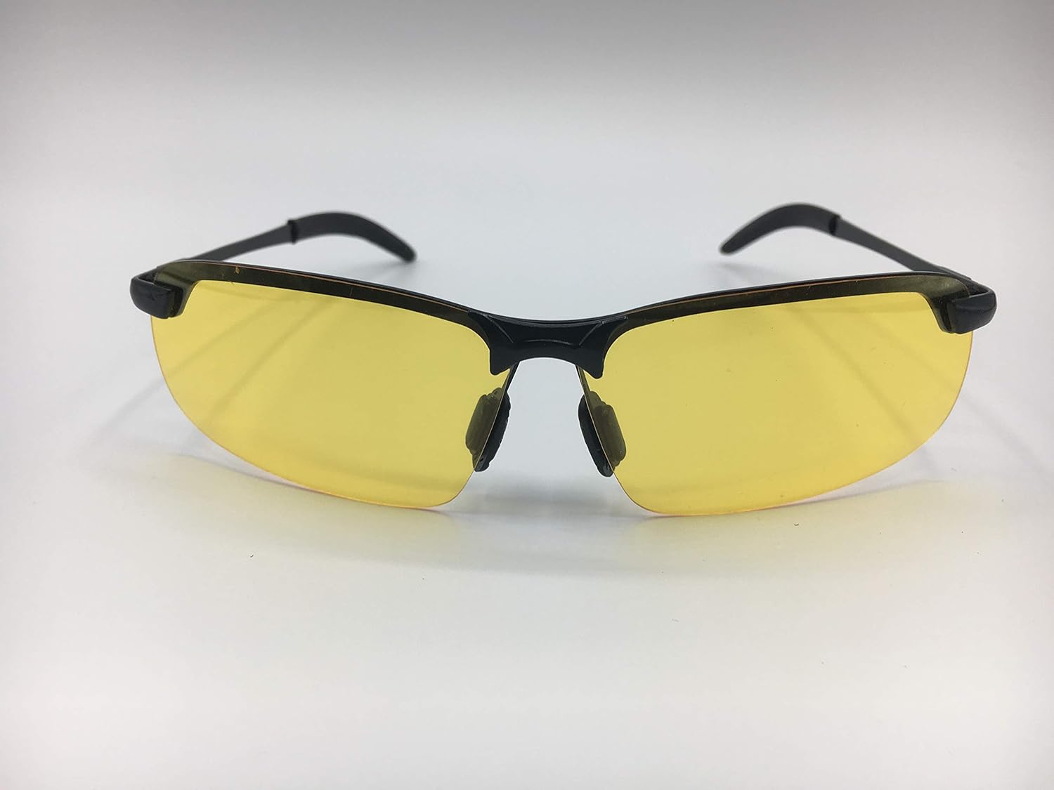 yellow tinted goggles