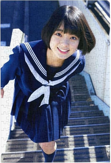 Amazon Co Jp 欅坂46 平手友梨奈 パズル 300 ピース ジグソーパズル ポスター 木製おもちゃジグソーパズル 壁の装飾 エコ素材 高級印刷 無毒 無臭 無害 耐久性 湿気を防ぐ キャラクター シンプル おしゃれ 人気 かわいい 萌えグッズ 初心者向け ギフト 誕生日