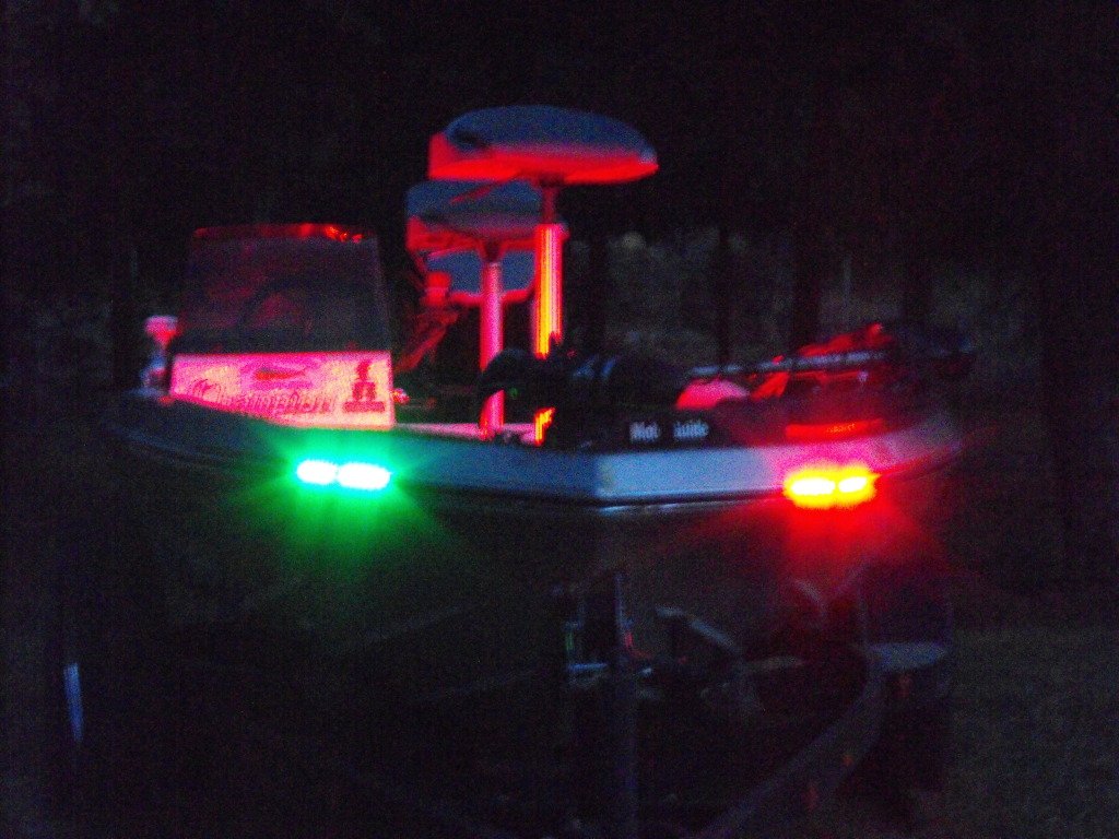 Jon Boats and Kayaks Bass Sk,i Wave Runner Green Blob Outdoors Marine