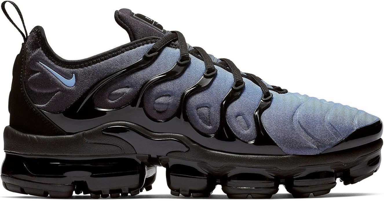 black vapormax plus men's