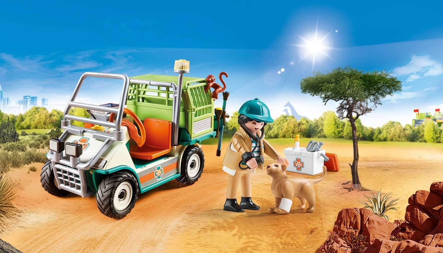 Playmobil 70346 Family Fun Zoo Vet with Medical Cart, Fun Imaginative Role-Play, PlaySets Suitable for Children Ages 4+ - Image 3