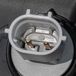 TRQ 2 Piece Headlight Assembly Set Driver