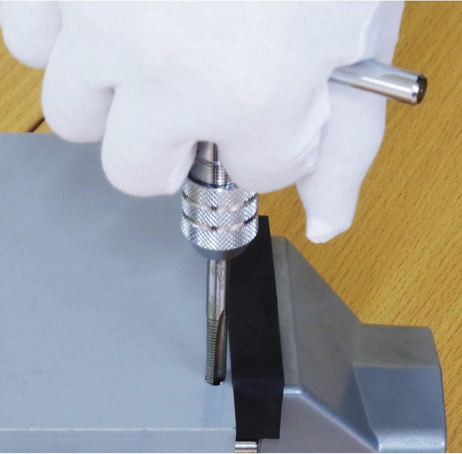 新潟精機 Sk ねじ切中タップ W1 4x Diy 工具 ガーデン Amazon