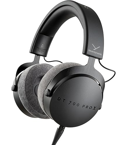 Amazon.com: beyerdynamic DT 250 80 OHM Lightweight Closed Dynamic