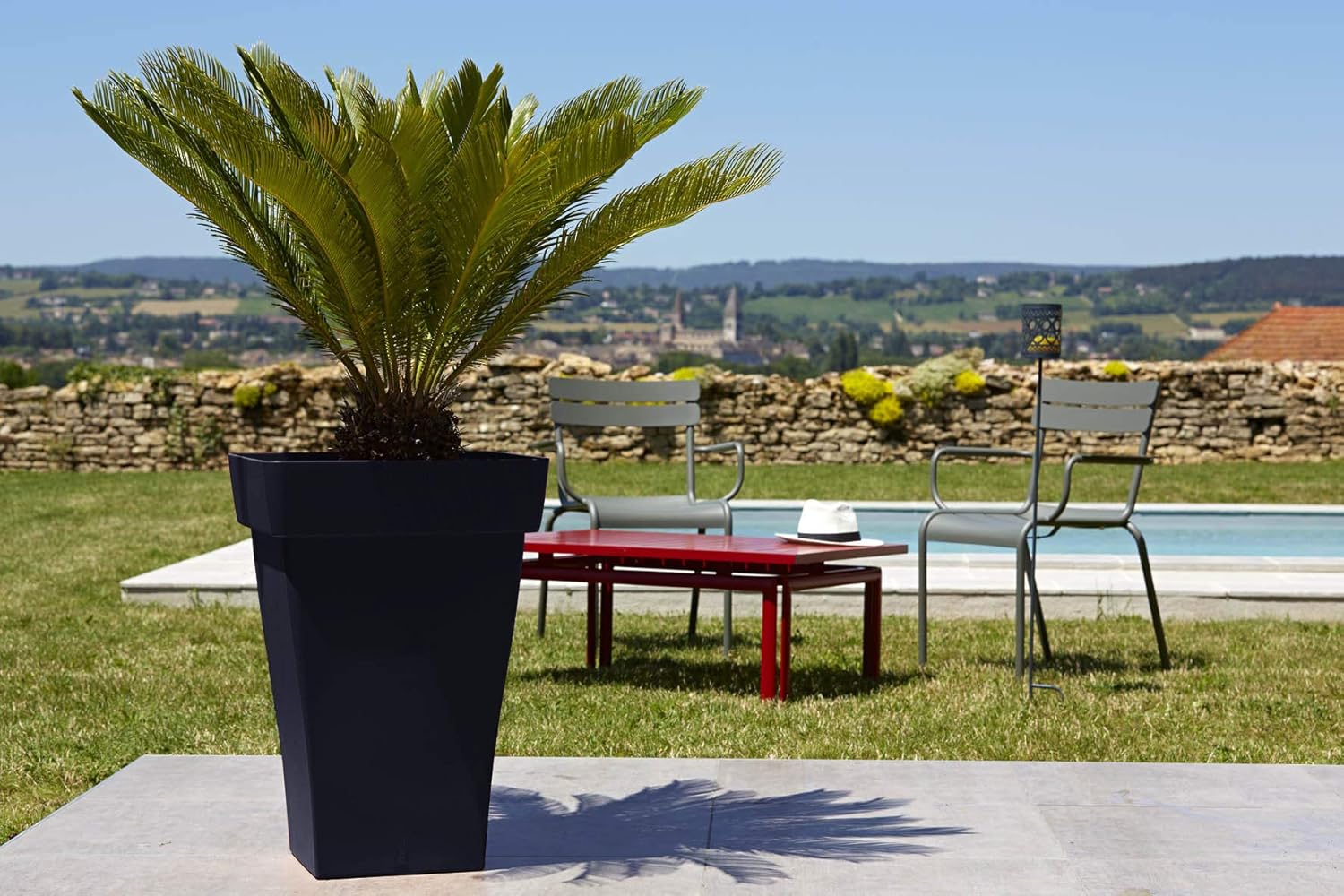 Poetic Square Planter, 38.4 cm Diameter, Anthracite - Image 4