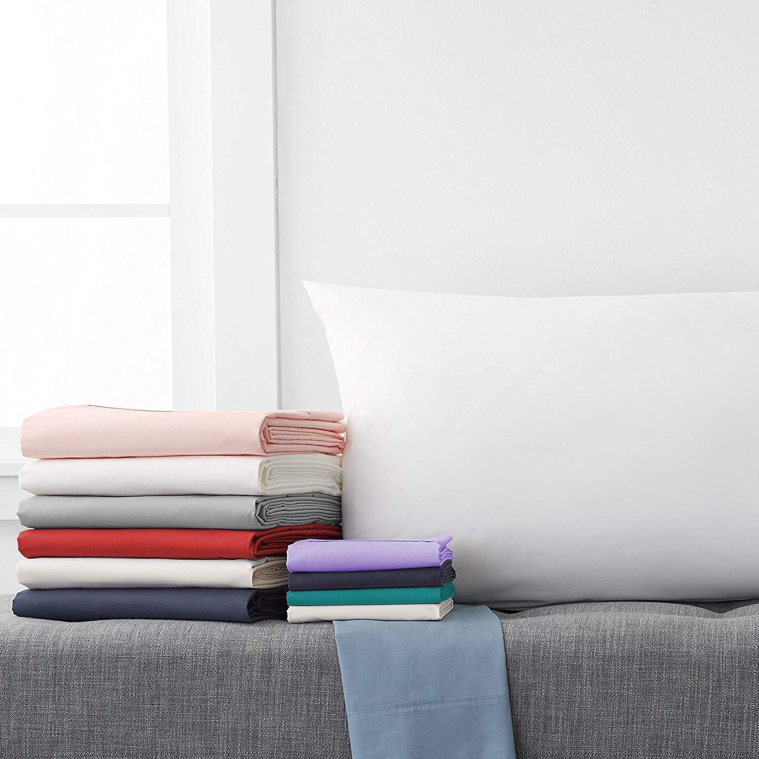 Elegant Comfort 1500 Thread Count Wrinkle & Fade Resistant Egyptian Quality 4-Piece Bed Sheet Set Ultra Soft Luxurious Set Includes Flat Sheet, Fitted Sheet and 2 Pillowcases, Full Size, Blackout: Home & Kitchen