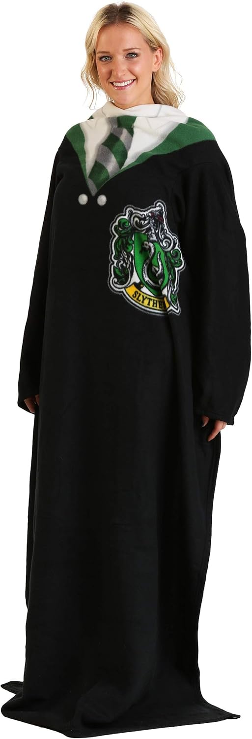 Harry Potter Comfy Throw Blanket with Sleeves, 48 x 71 Inches, Gryffindor Rules: Home & Kitchen