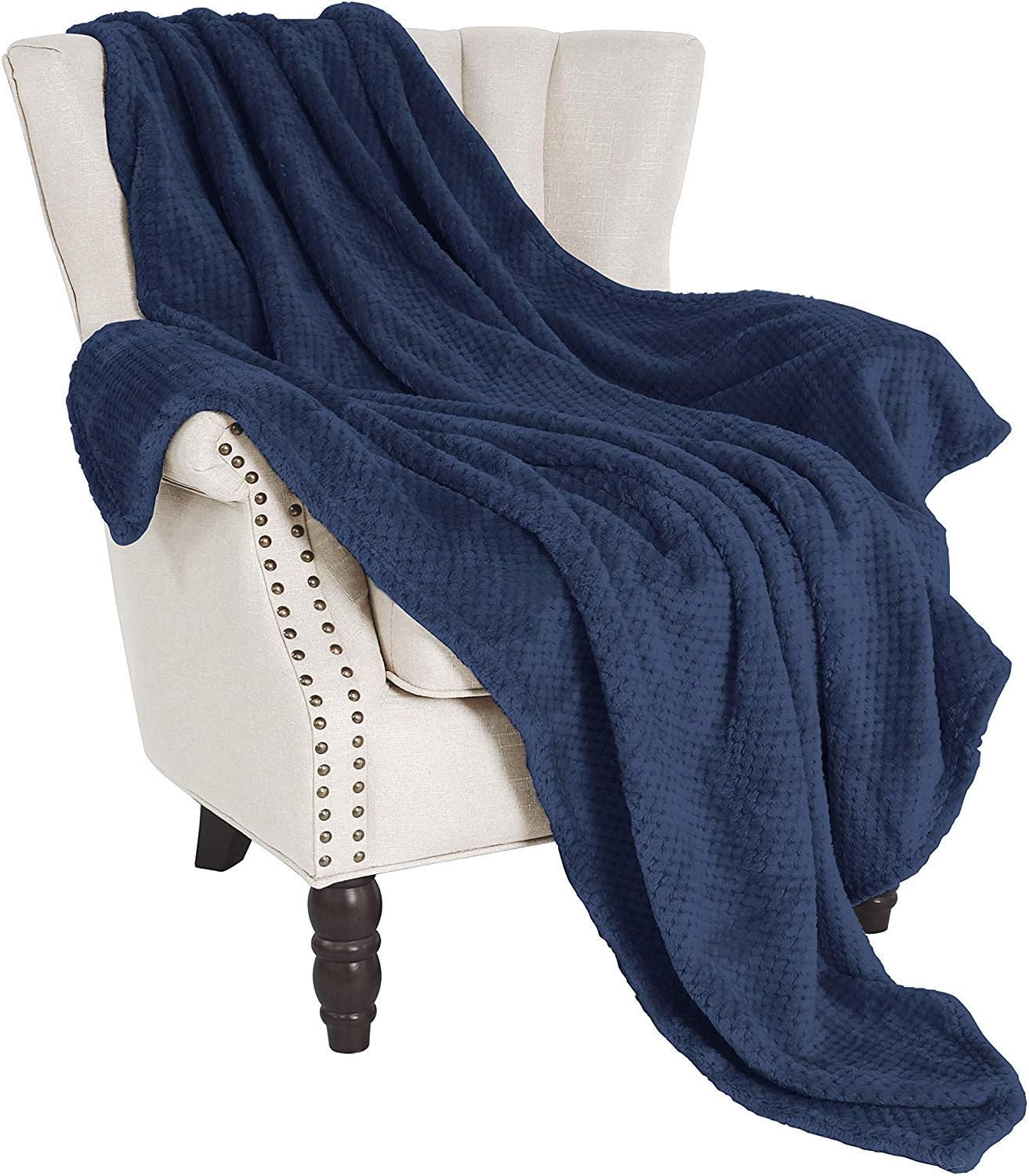 Exclusivo Mezcla Fleece Throw Blanket Extra Large, Super Soft and Warm Blankets for Couch Sofa and Bed Waffle Textured, Cozy