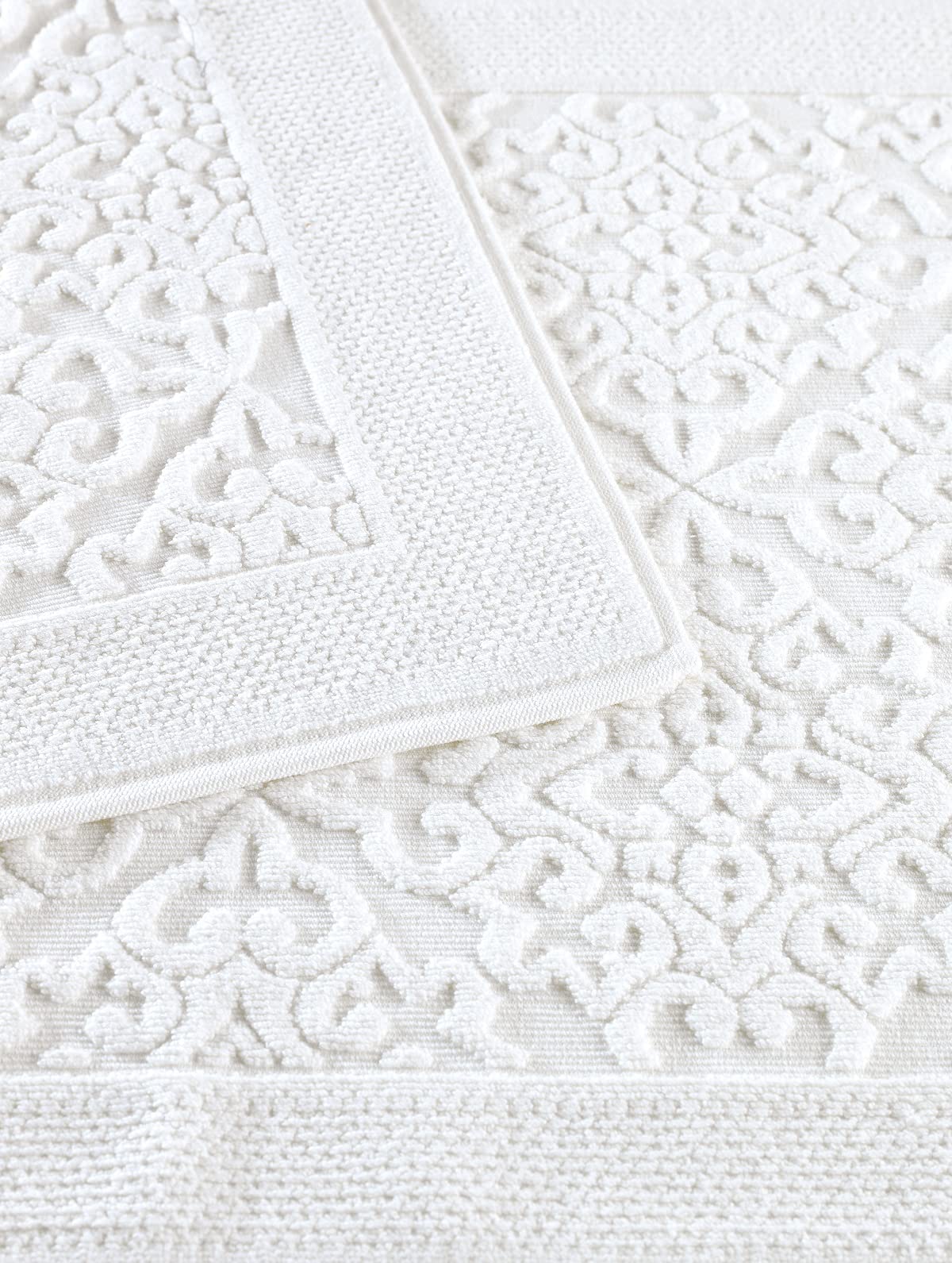 Questo Casa Bath Towel Set, 2 Piece Set, 8/2 Jacquard Compact Combed Aegean 800 g/m2, 60 x 50 cm (1 Piece), 60 x 100 cm (1 Piece), Cream