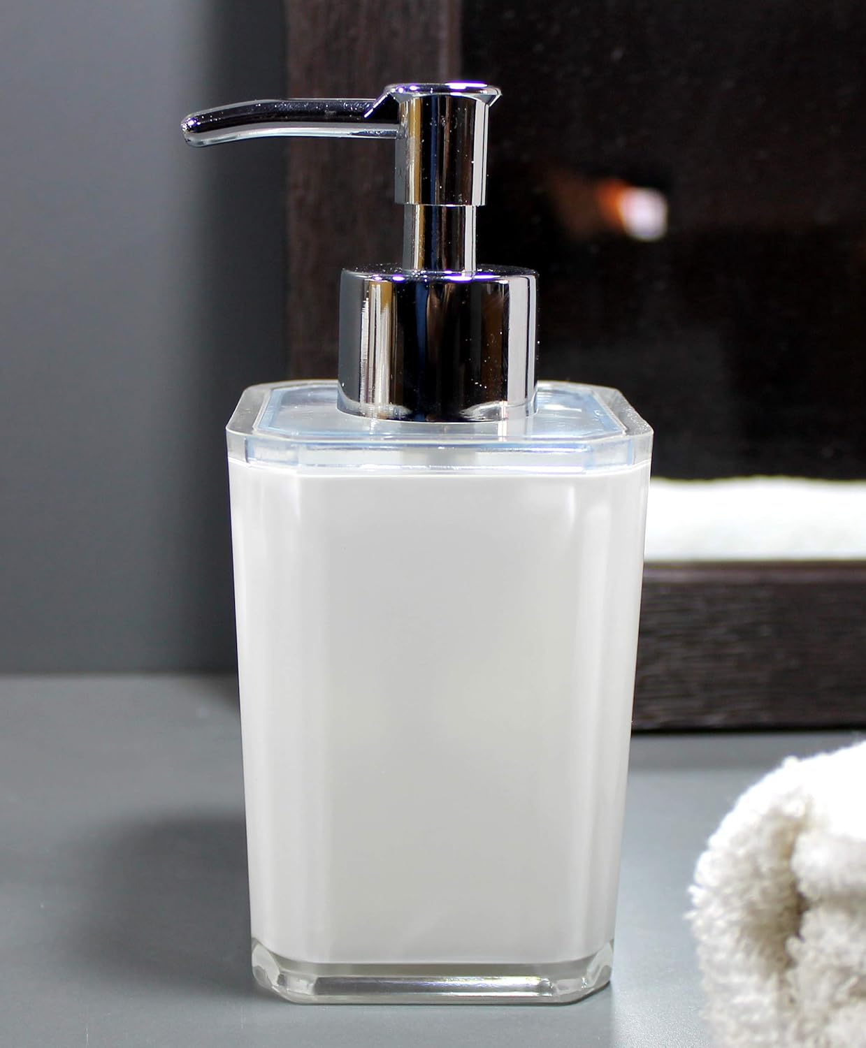 KLEO Soap Dispenser Made of Acrylic Polymer Soap Dispenser Luxury