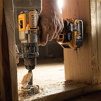 DEWALT DCD996B featured image 4