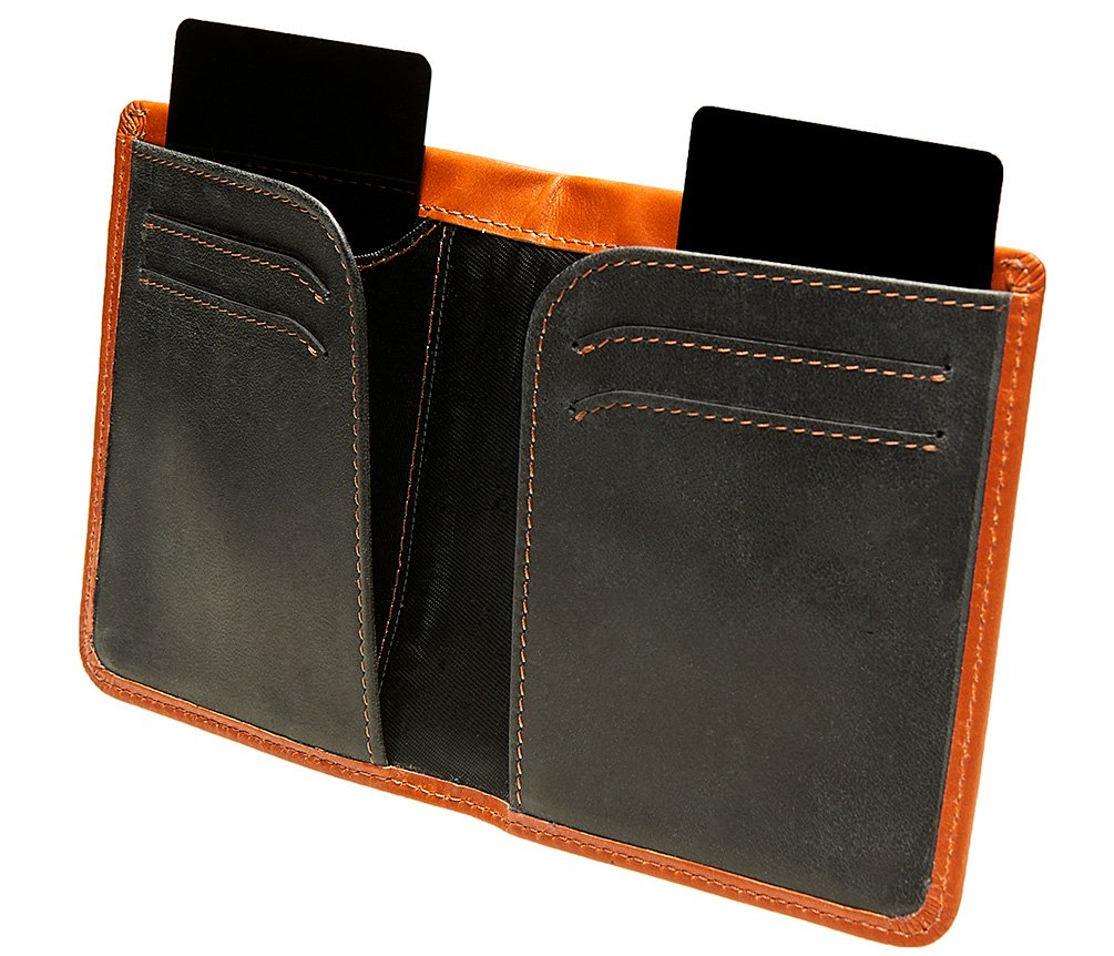 Billetera de hombre cuero DELGADA PLANA sin bolsillo para monedas coñac marrón