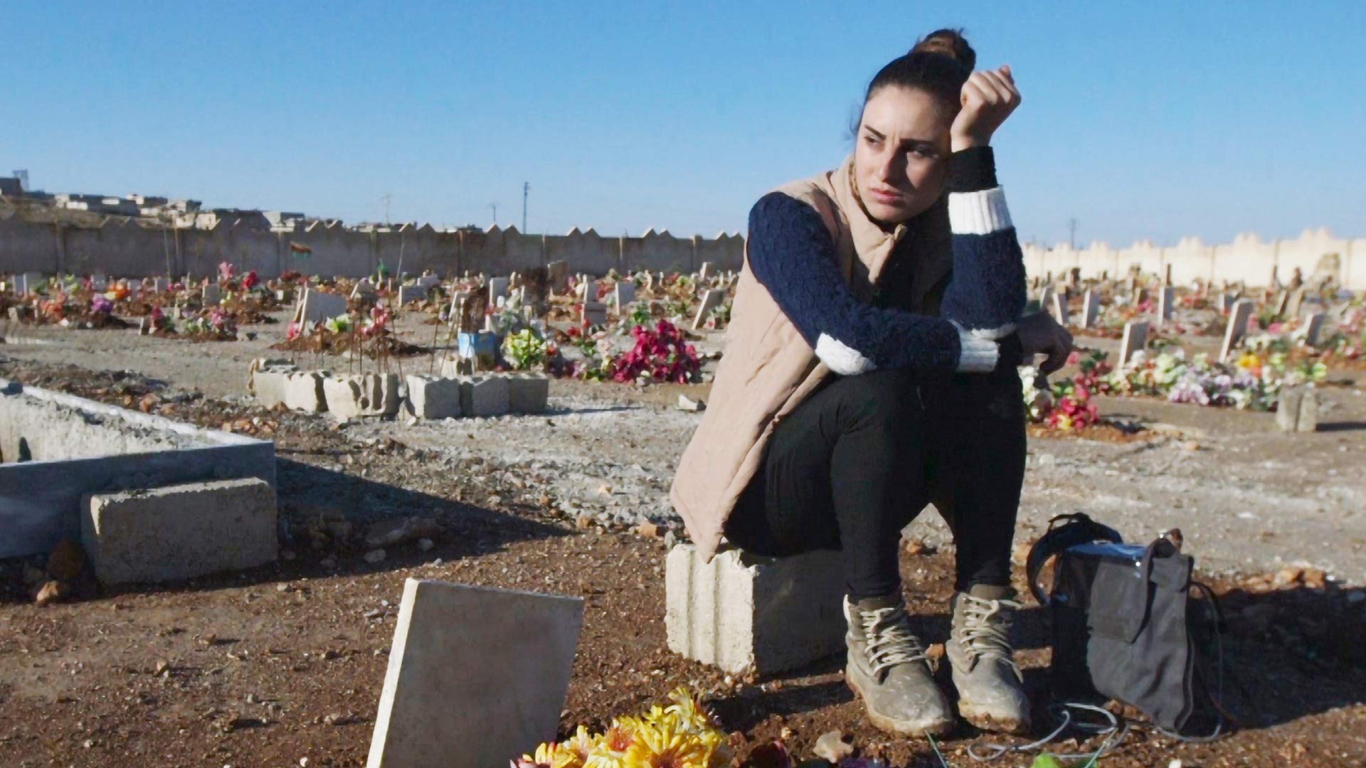 Amazon Co Jp ラジオ コバニ 字幕版 を観る Prime Video