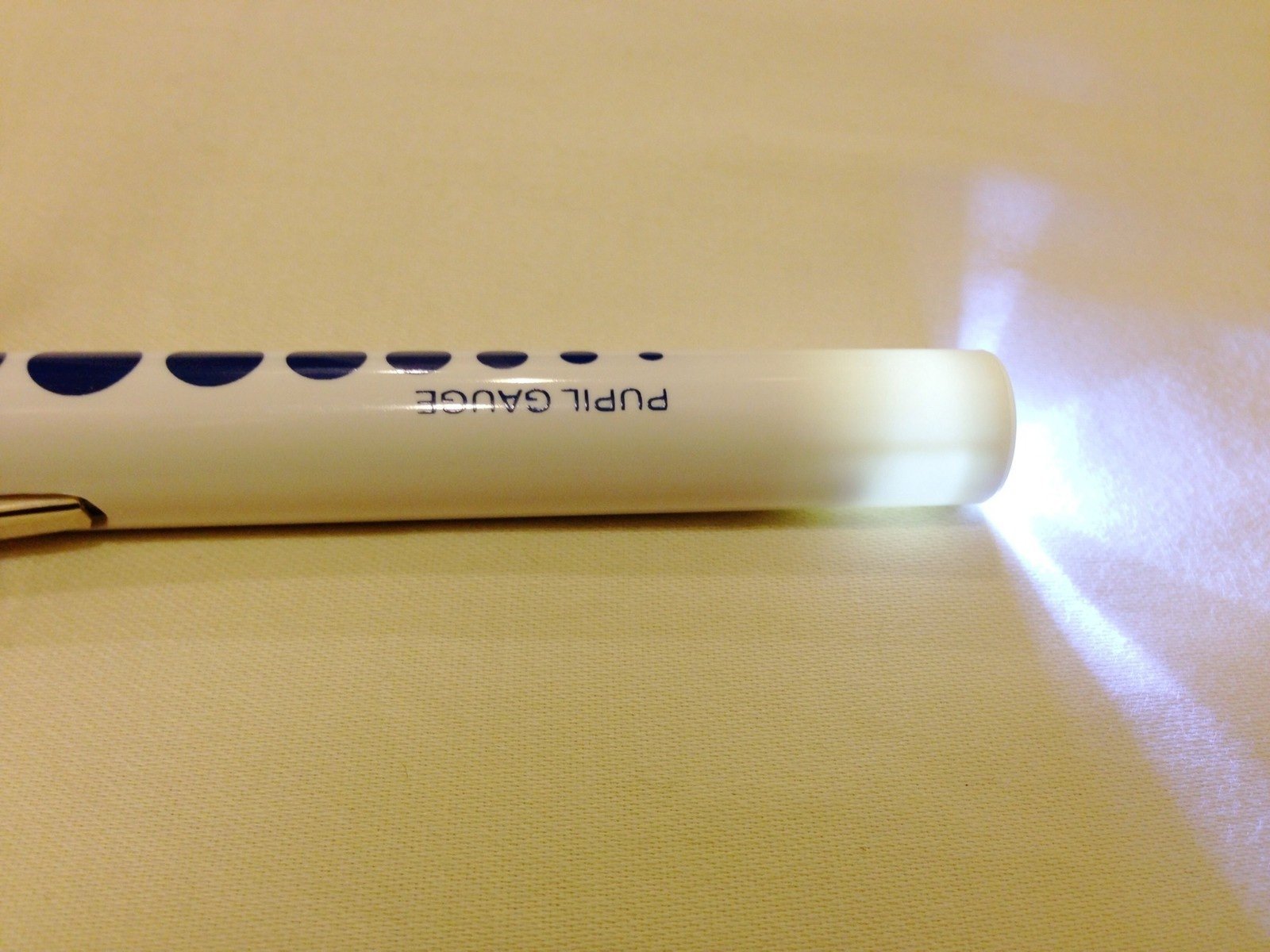 EMI White Bright LED Disposable Pen Light Diagnostic Medical Penlight with Pupil Gauge - 6 Pack