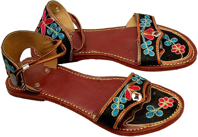 flat feet chappals
