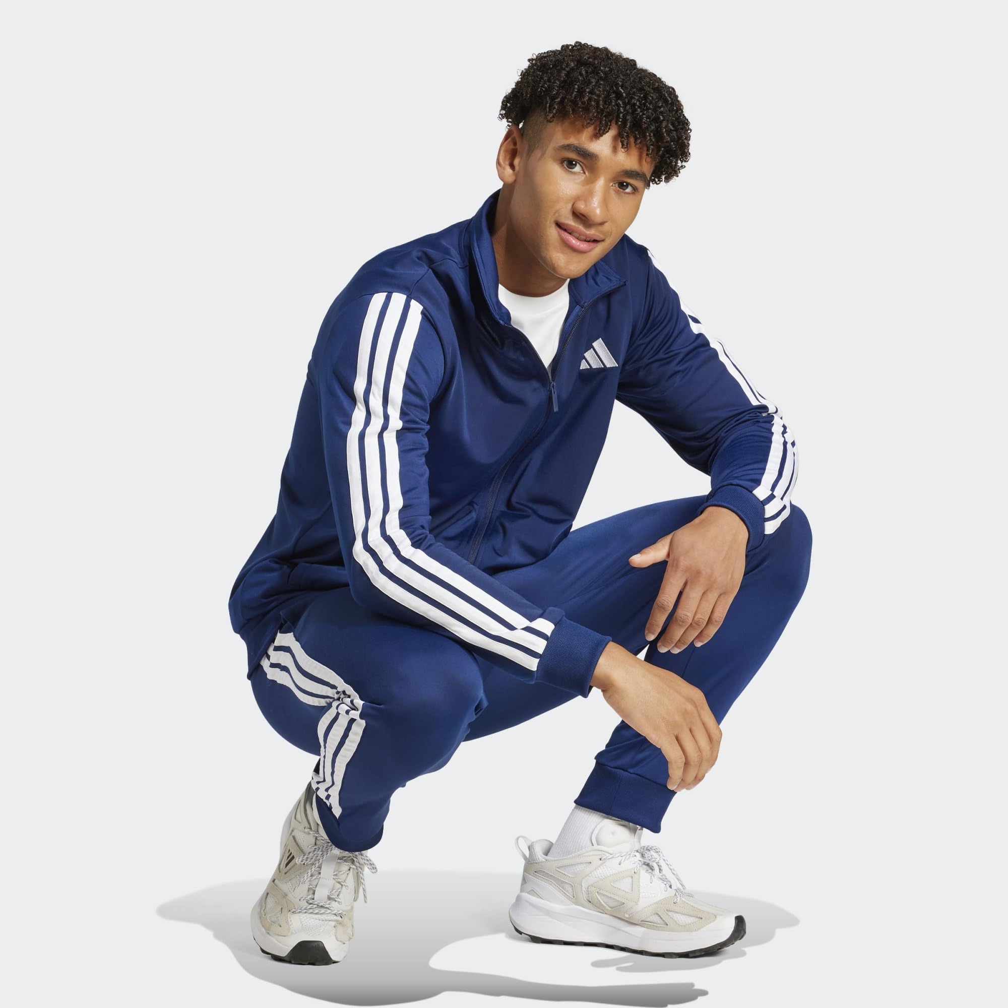 adidas Herren SPORTSWEAR BASIC 3 STRIPES TRICOT TRACKSUIT, Dark Blue, S 6
