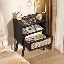 Lerliuo Rattan Nightstands Set of 2 with Charging