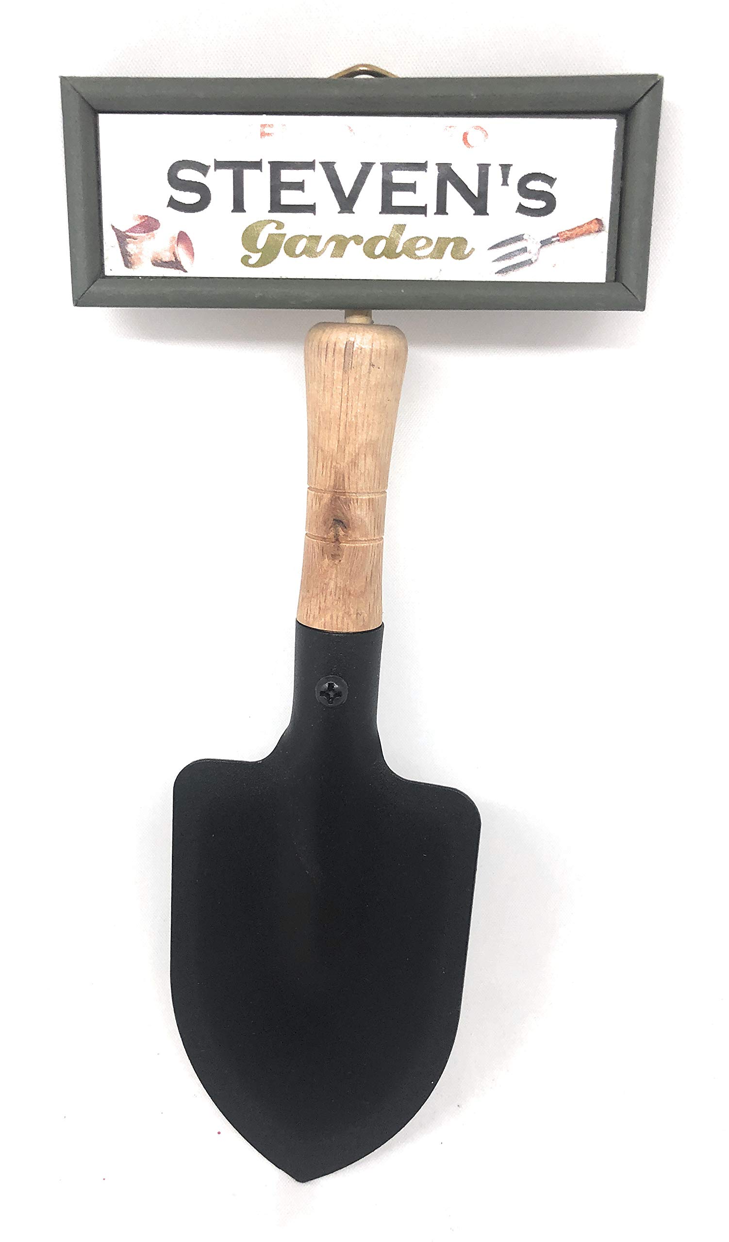 "Welcome to Steven's garden" hanging shovel sign