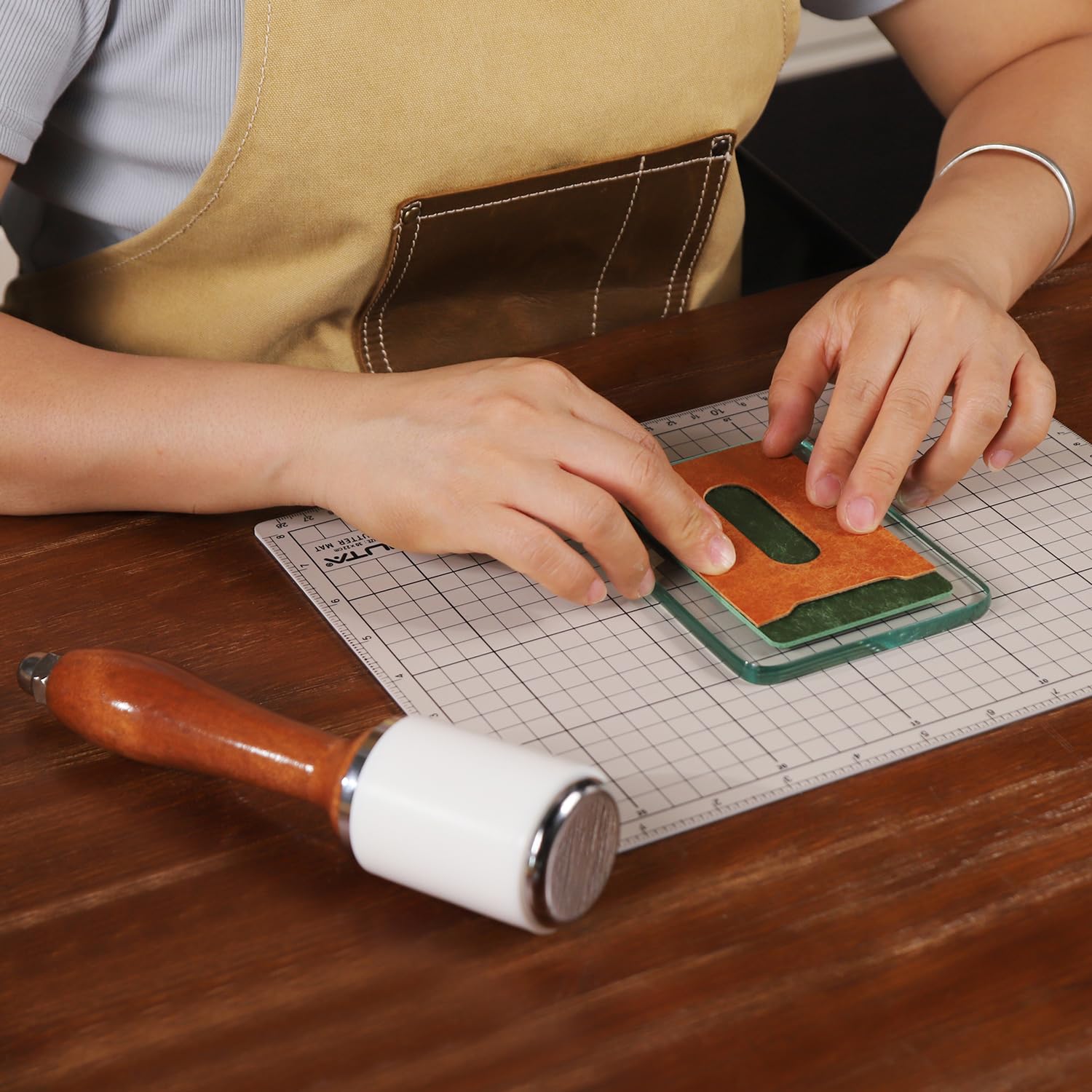 WUTA Leather Carving Hammer Professional Leather Mallet Leatherworking Maul Nylon Head Hammer for Handmade DIY Tools