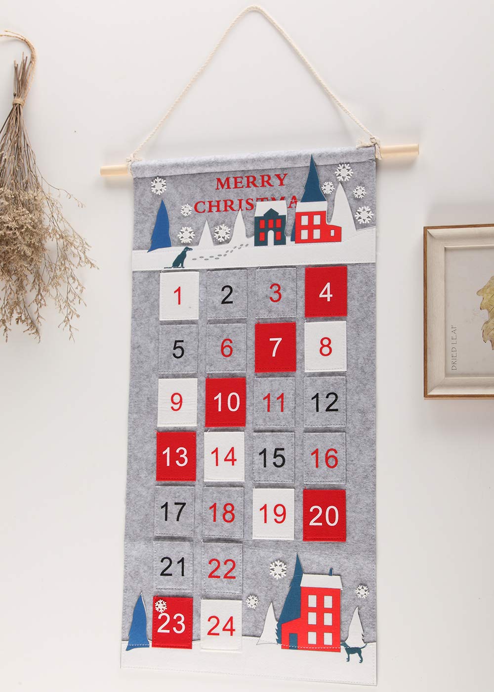 Cojoy Fabric Christmas Advent Calendar, Christmas Countdown Calendar with Pockets for Small Gifts, Home Wall Hanging Decoration