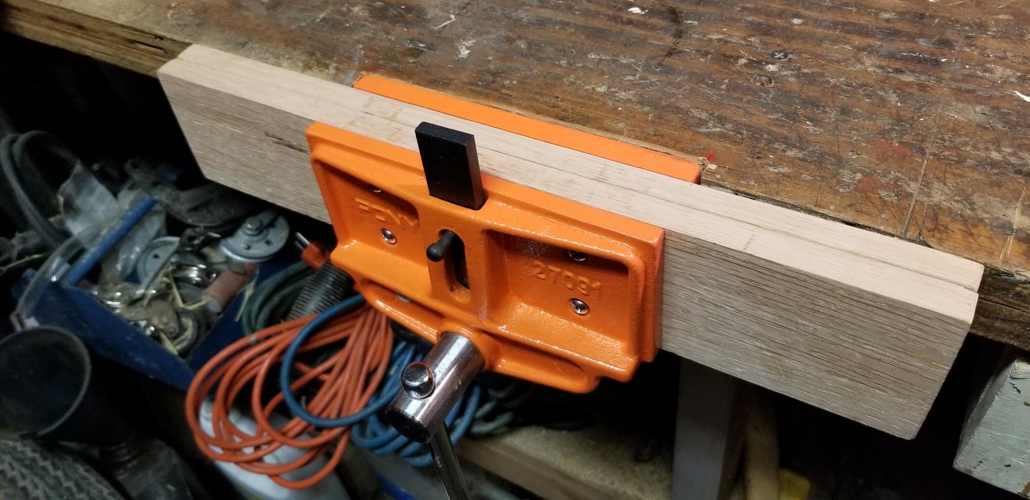 9/mo Finance Pony 27091 Medium Duty Woodworker's Vise