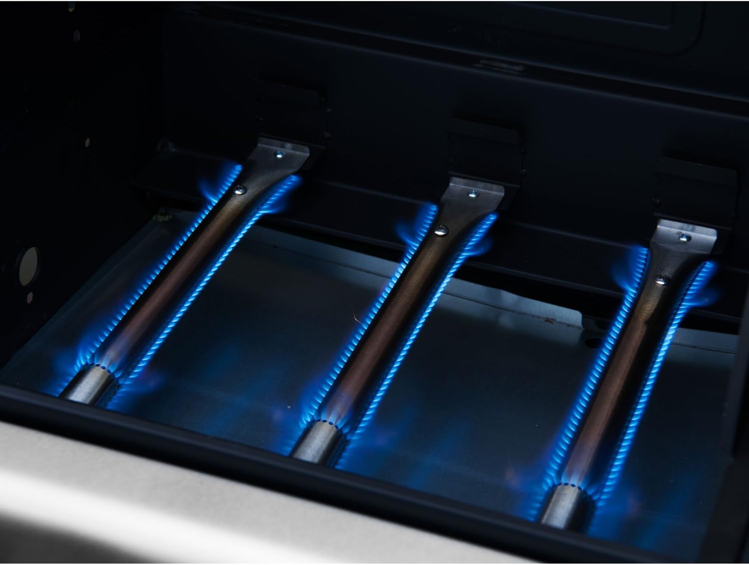 review Royal Gourmet ZH3002-S 3-Burner Gas Charcoal Grill Combo (Stainless Steel)