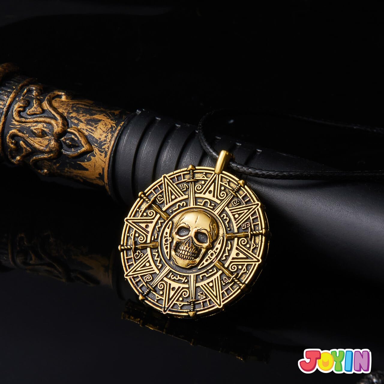Spooktacular Creations Spooktacular Creations Halloween Pirate Coin Necklace Pirate Skull Necklace Accessories for Men Women Halloween Cosplay, Pirates Costume, Halloween Dress Up Party Favors