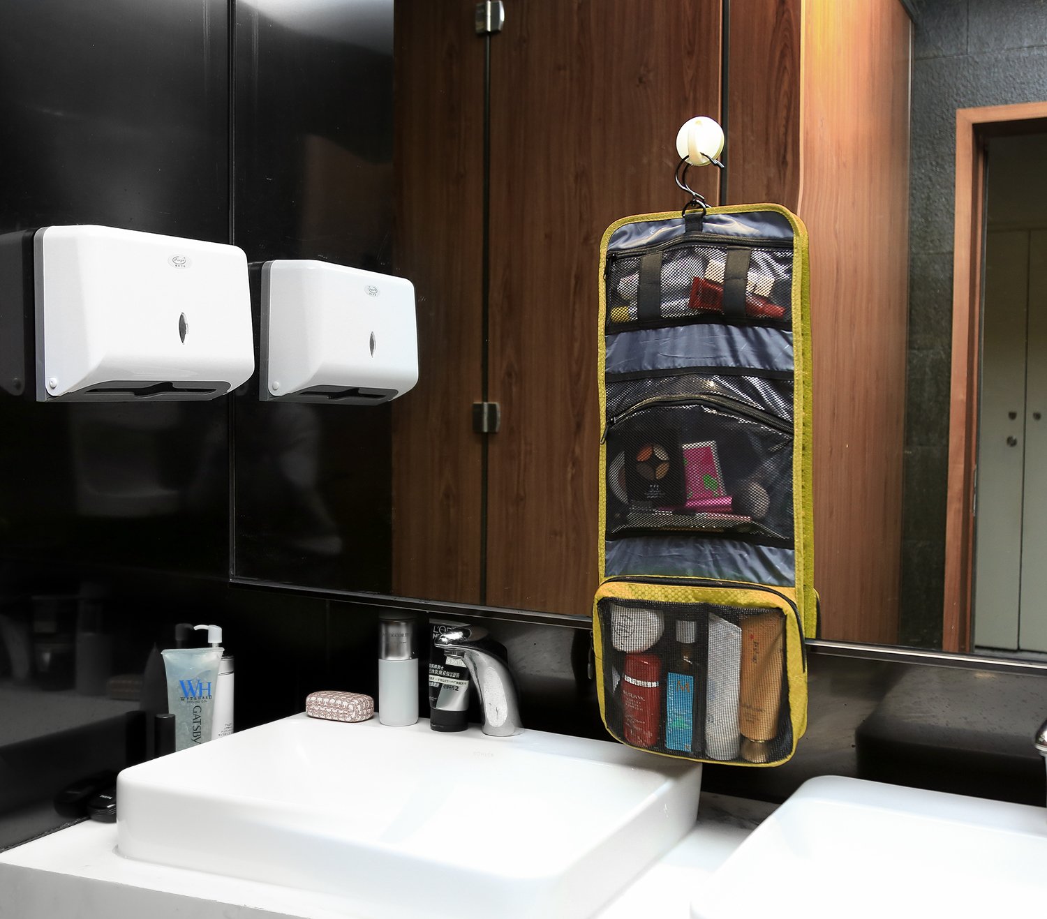 BAGSMART Folding Hanging Toiletry Bag Roll up Makeup Organizer Cosmetic Bag Portable Travel Kit