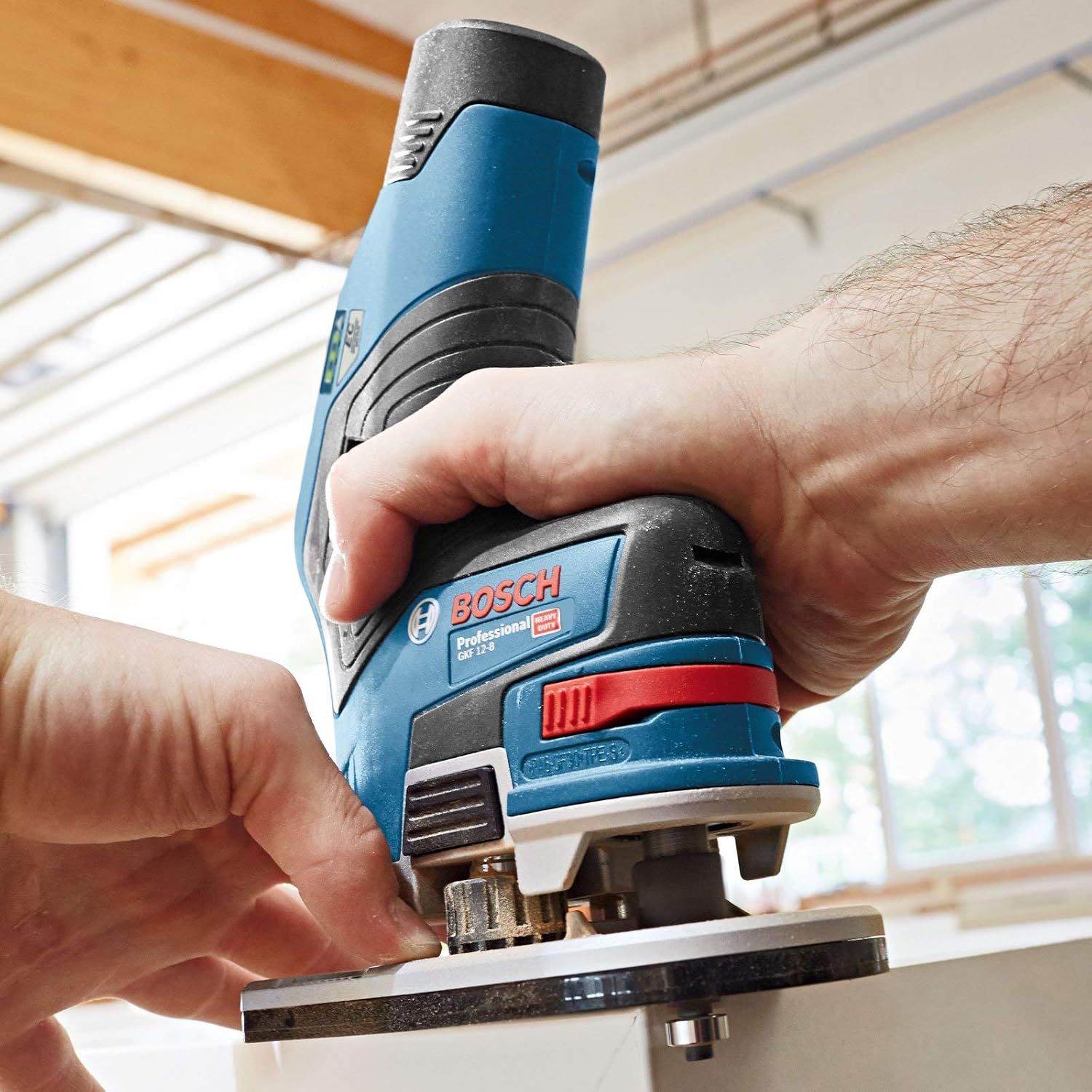 Bosch Professional 12V System Cordless Palm Router GKF 12V-8 (incl. Open-Ended Spanner 17 mm - Image 3