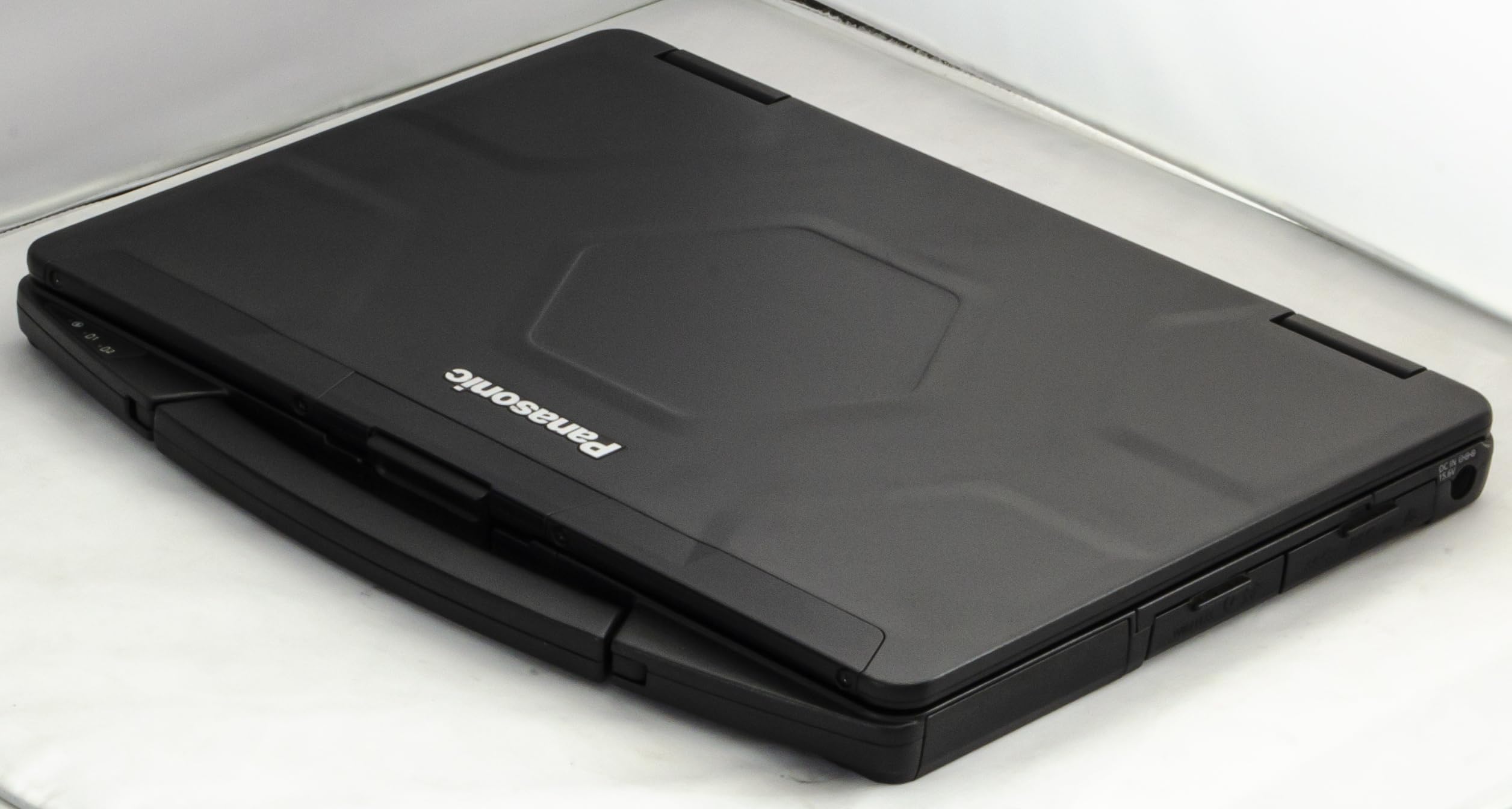 Panasonic Toughbook CF-54 MK2, Intel Core i5-6300U 2.40GHz, 14in HD, Non-Touchscreen, 1TB SSD, 16GB, Wi-fi, Bluetooth, 4G LTE, Backlit Keyboard, DVD, Windows 11 Pro