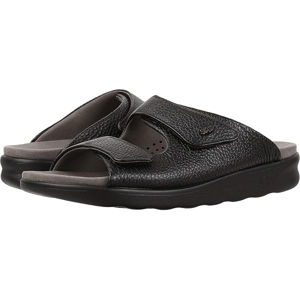 Amazon.com | SAS Bravo Black 8 M (M) (D) | Flats