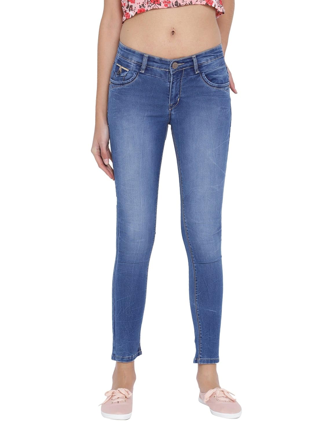 Get Casual Wear Womens Outfits With Light Blue Jeans Pictures