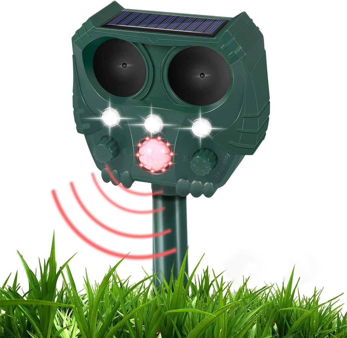Luatuer Ultrasonic Cat Repellent, Solar Garden Cat Repeller with LED Speaker, Waterproof Chargeable Battery Pest Repellent for Cat Dog Birds Foxes Animal