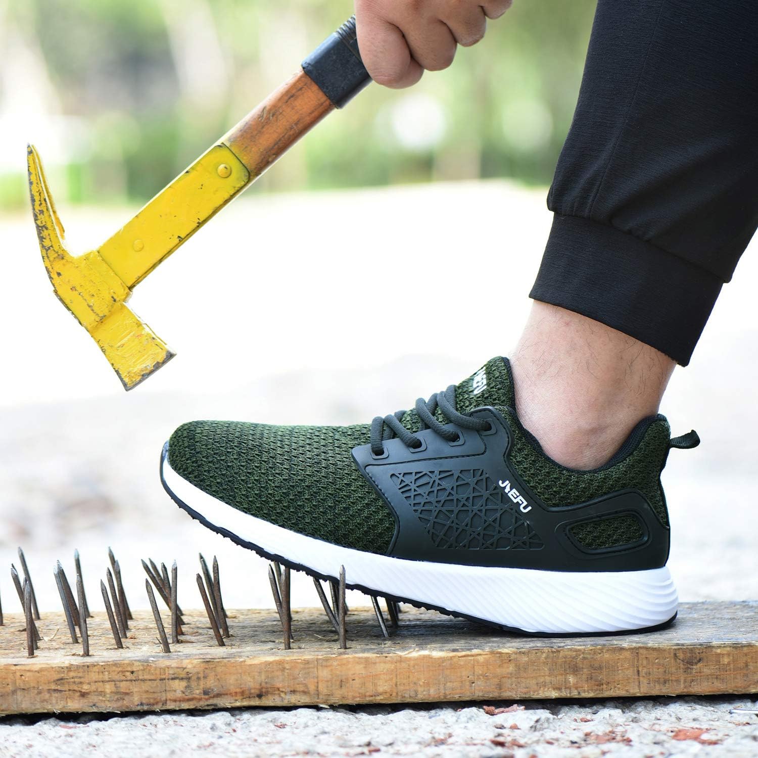 safety shoes trainers