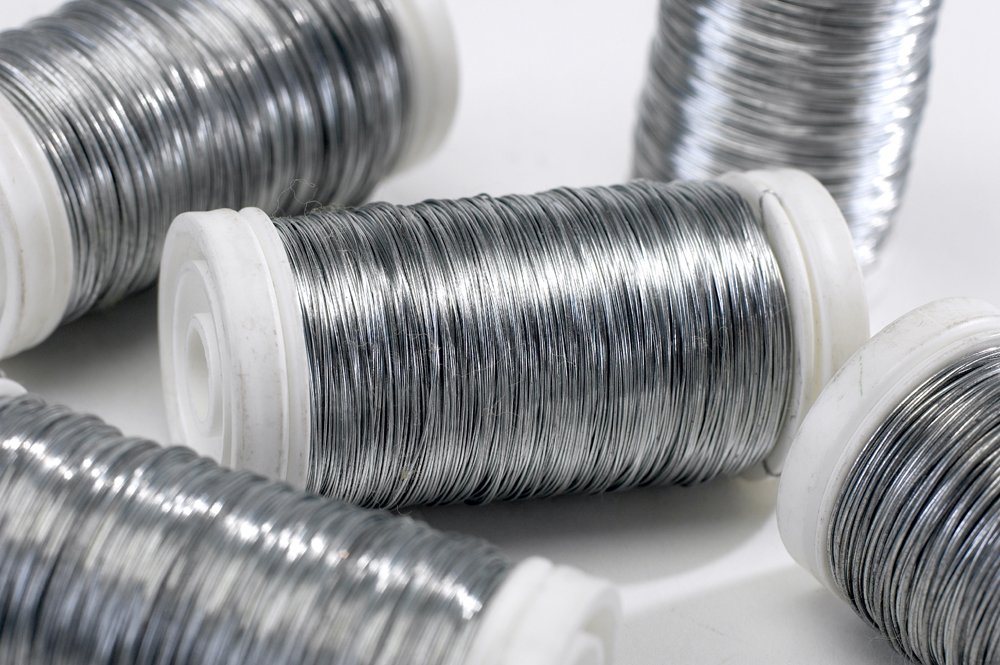 Thin Silver Reel Wire for Floristry & Flower Arranging Roll (30 Gauge)