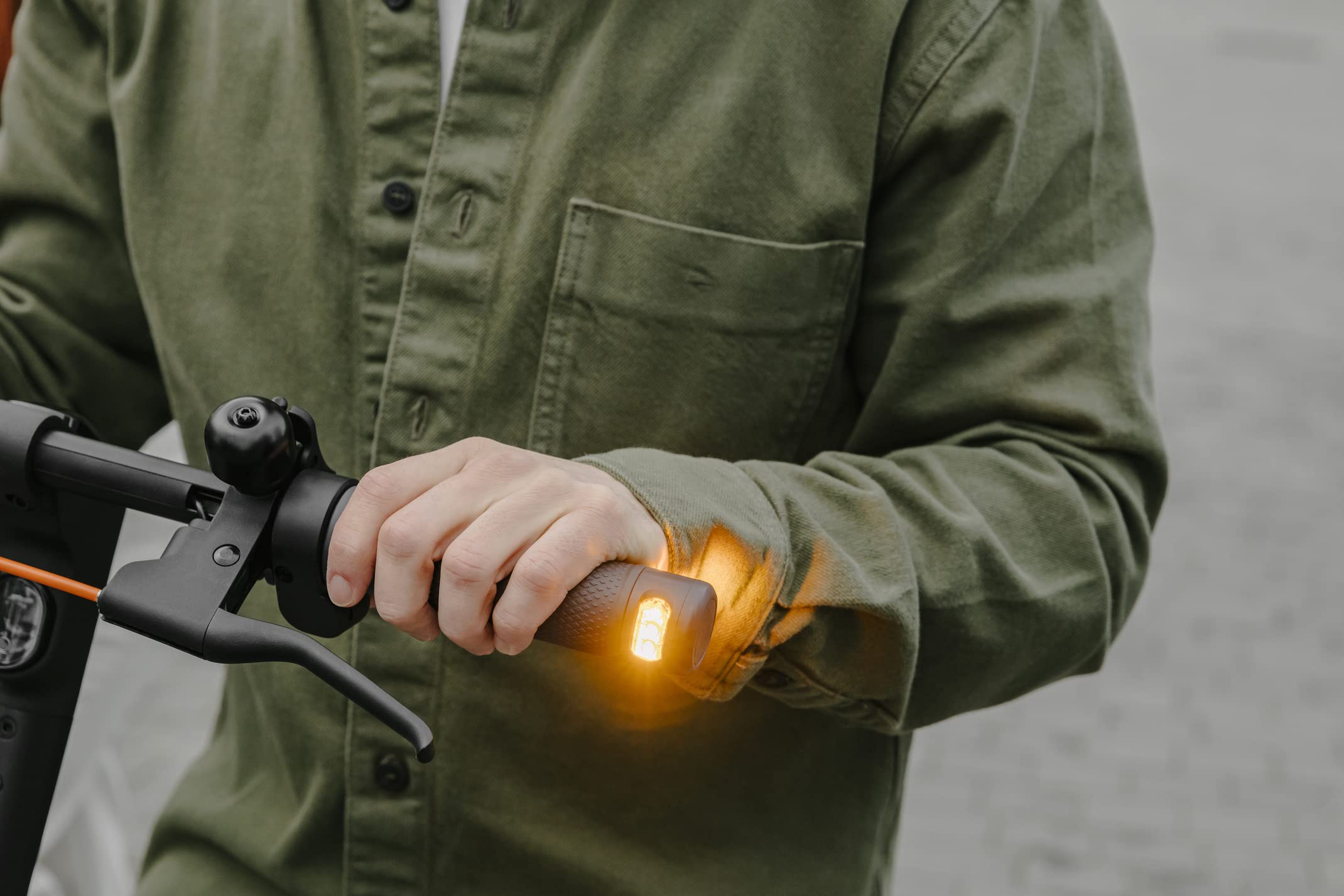 Segway-Ninebot F2 Pro D, E-Scooter mit Straßenzulassung für Erwachsene, max. 20 km/h Geschwindigkeit, 55 km Reichweite, Lange Reichweite 7