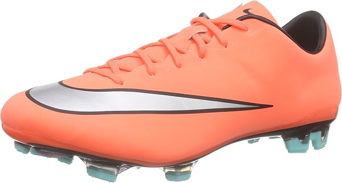 🥇 Las mejores Botas de fútbol 11 del 2022 | BotasdeFútbol.Online ®